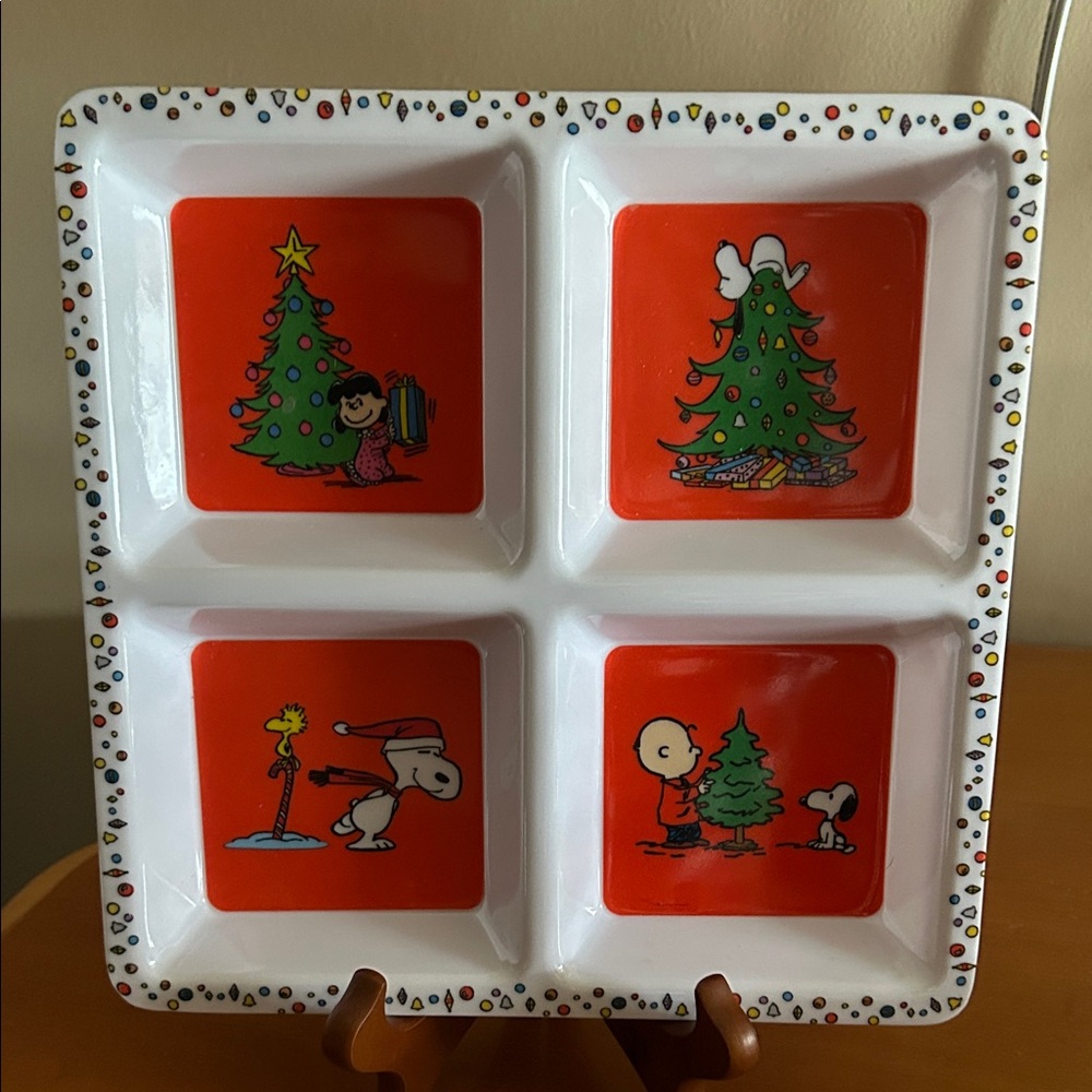 Peanuts Red and White Holiday Divided Plate